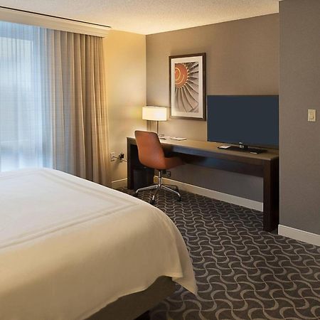 Marriott St. Louis Airport Edmundson Exterior foto